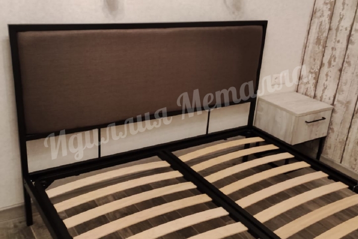 Кровать лофт в черном цвете L-023