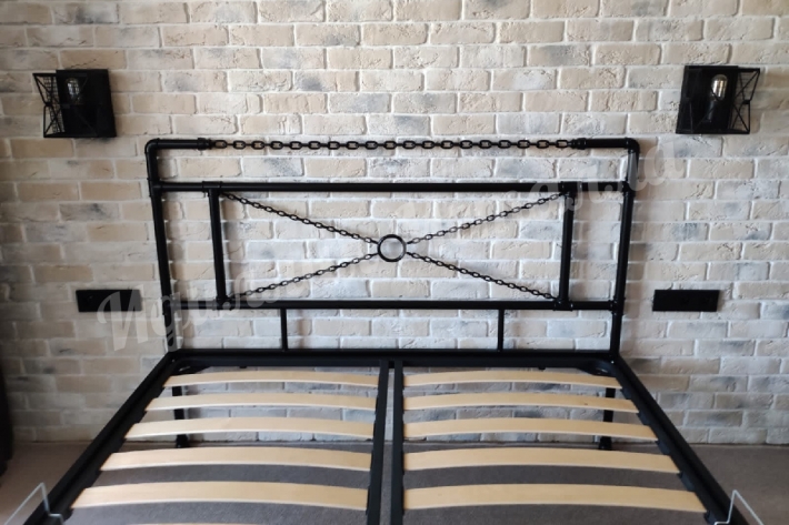 Оригинальная кованая кровать в лофт стиле L-050